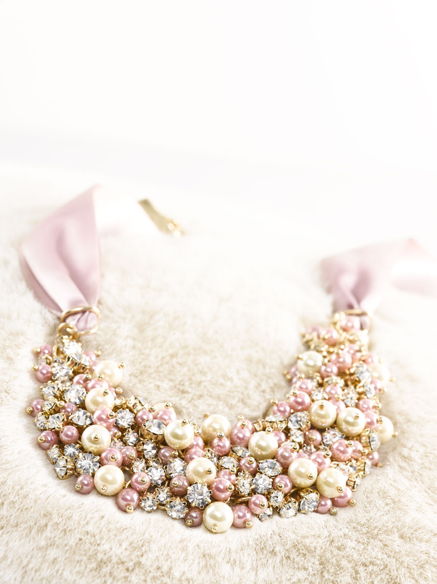 tauras_bublys_necklace_fur